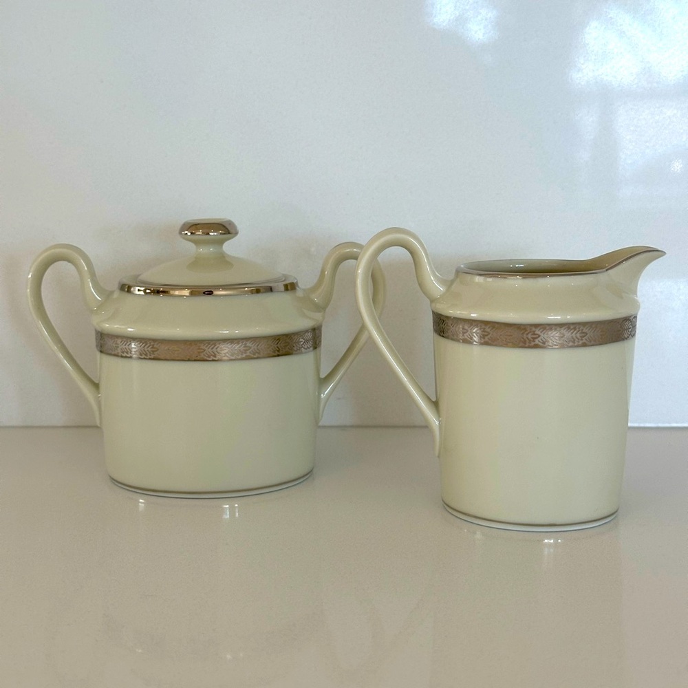 Fitz and Floyd China Richmond Creamer and Sugar Bowl with Lid